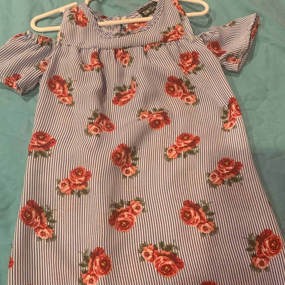 Girls flower dress